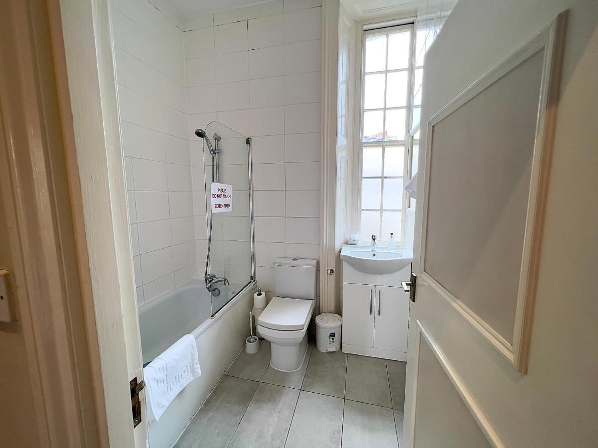 Апартаменты Super Flat In The Heart Of Westminster Лондон Экстерьер фото